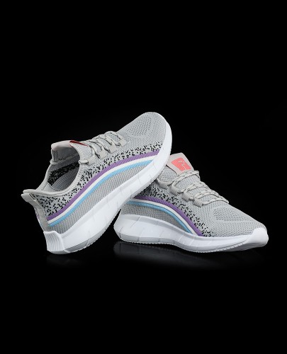 Women's Sports Shoe