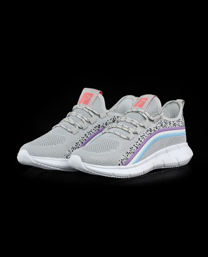 Women's Sports Shoe