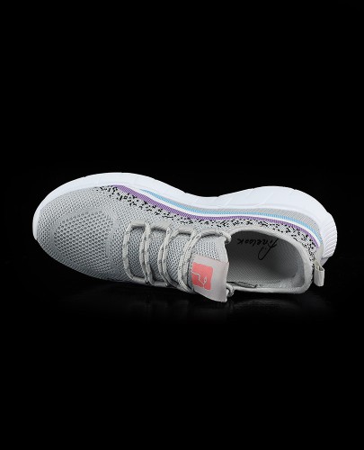 Women's Sports Shoe